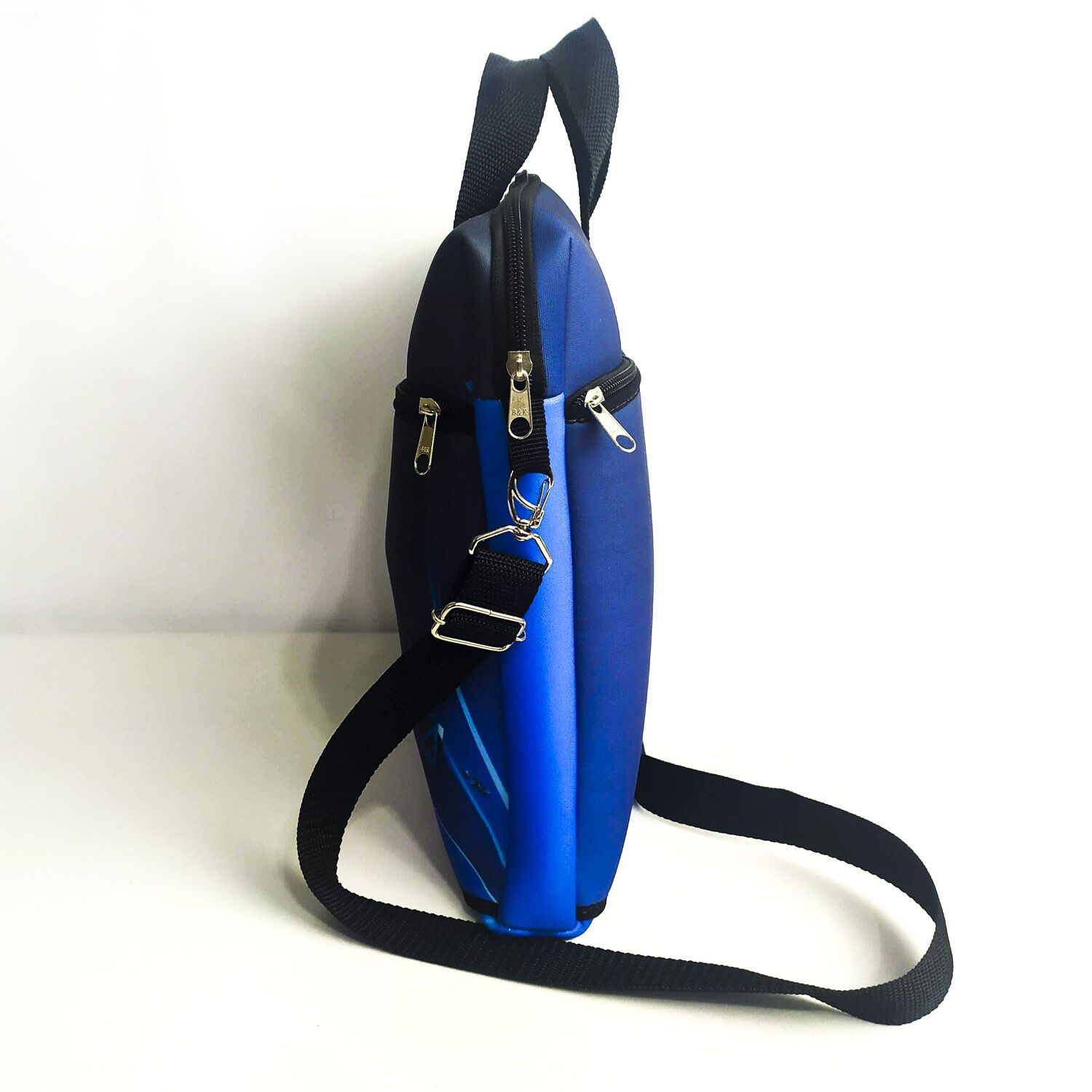 Kit Bolsa de Transporte para Videogame + 2 Capas para Controles – CN – PS4 Azul Bolsa para Videogames Case Notebook 5 Kit Bolsa de Transporte para Videogame + 2 Capas para Controles – CN – PS4 Azul Bolsa para Videogames Case Notebook 5